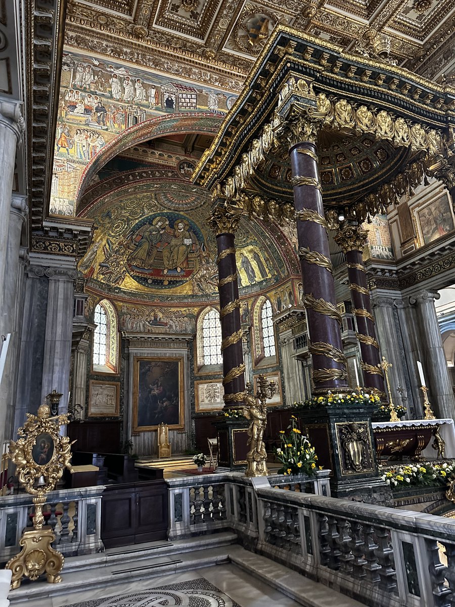 CatholicFQ's tweet photo. The Basilica of Santa Maria Maggiore in Rome

own photo https://t.co/W1M0SXVEAC
