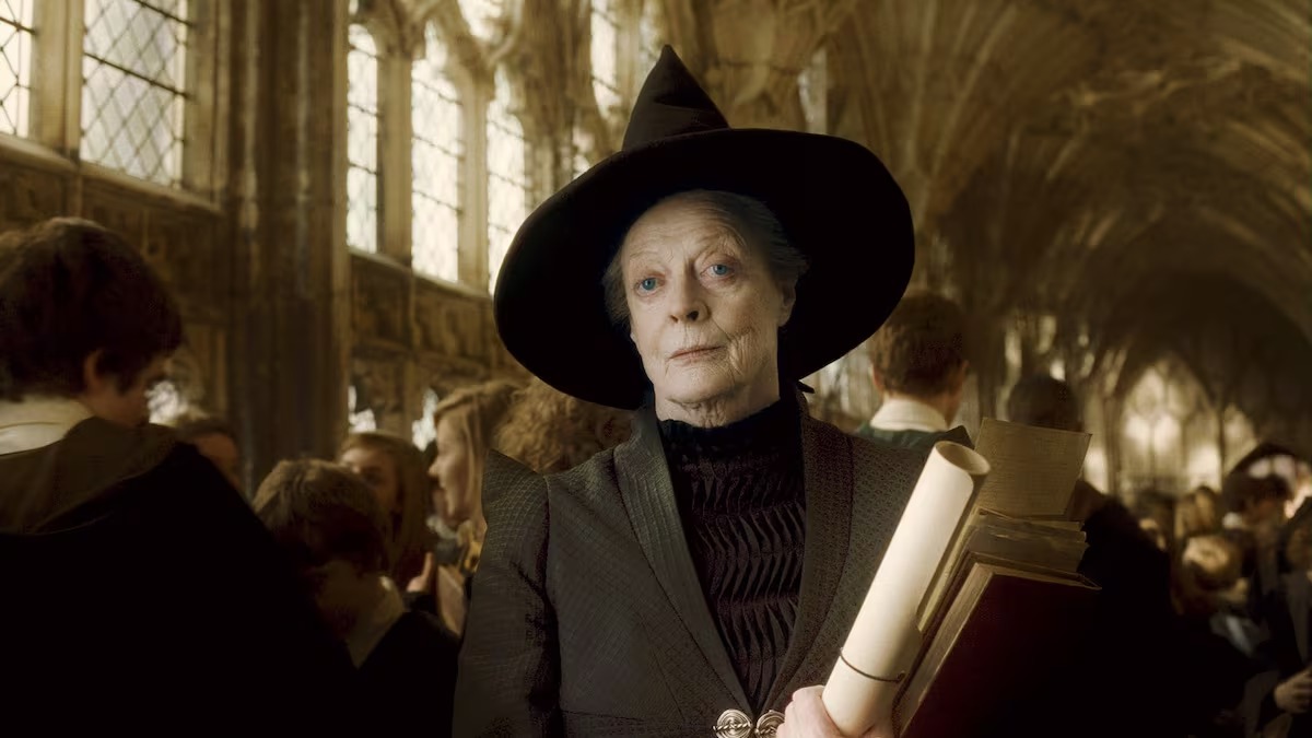 qtf's tweet photo. ¡Varitas arriba!

Muere la actriz Maggie Smith a los 89 años, ganadora de dos Oscar y mundialmente conocida como la profesora 'McGonagall' en 'Harry Potter'.

#AlAireQTF https://t.co/Im1ZUDVG6Y