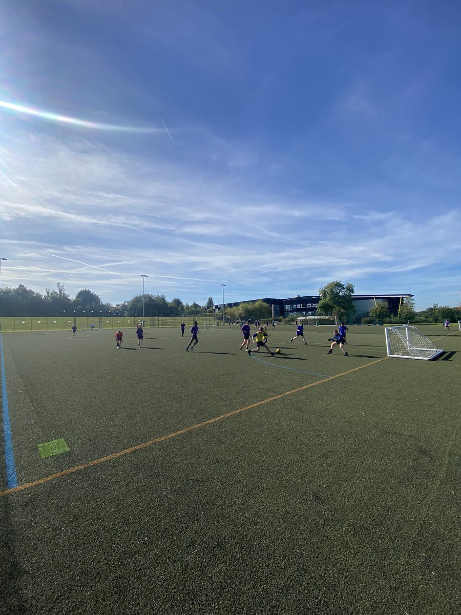 OAC_PE's tweet photo. Our enrichment programme has started with a bang! 💥 In just three weeks of after school clubs we have had 621 attendees at after school clubs and 92 taking part in fixtures! ⚽️🏉🏐 https://t.co/WLe4Jco0Nc