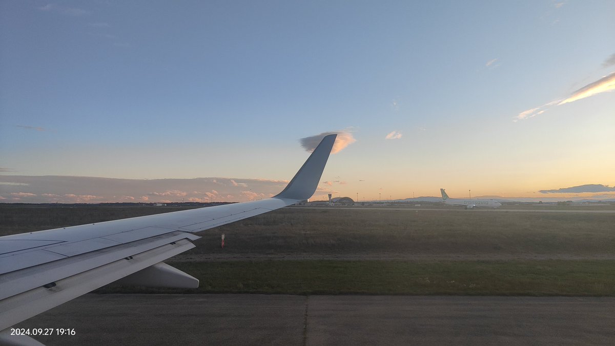 Joan Chang (@tranejoan) on Twitter photo Goodbye Lyon, it's been a wonderful few days! #MBE2024 huge thank you to <a href="/TheRuggieroLab/">TheRuggieroLab</a> ❤️ Goodbye Lyon, it's been a wonderful few days! #MBE2024 huge thank you to <a href="/TheRuggieroLab/">TheRuggieroLab</a> ❤️
