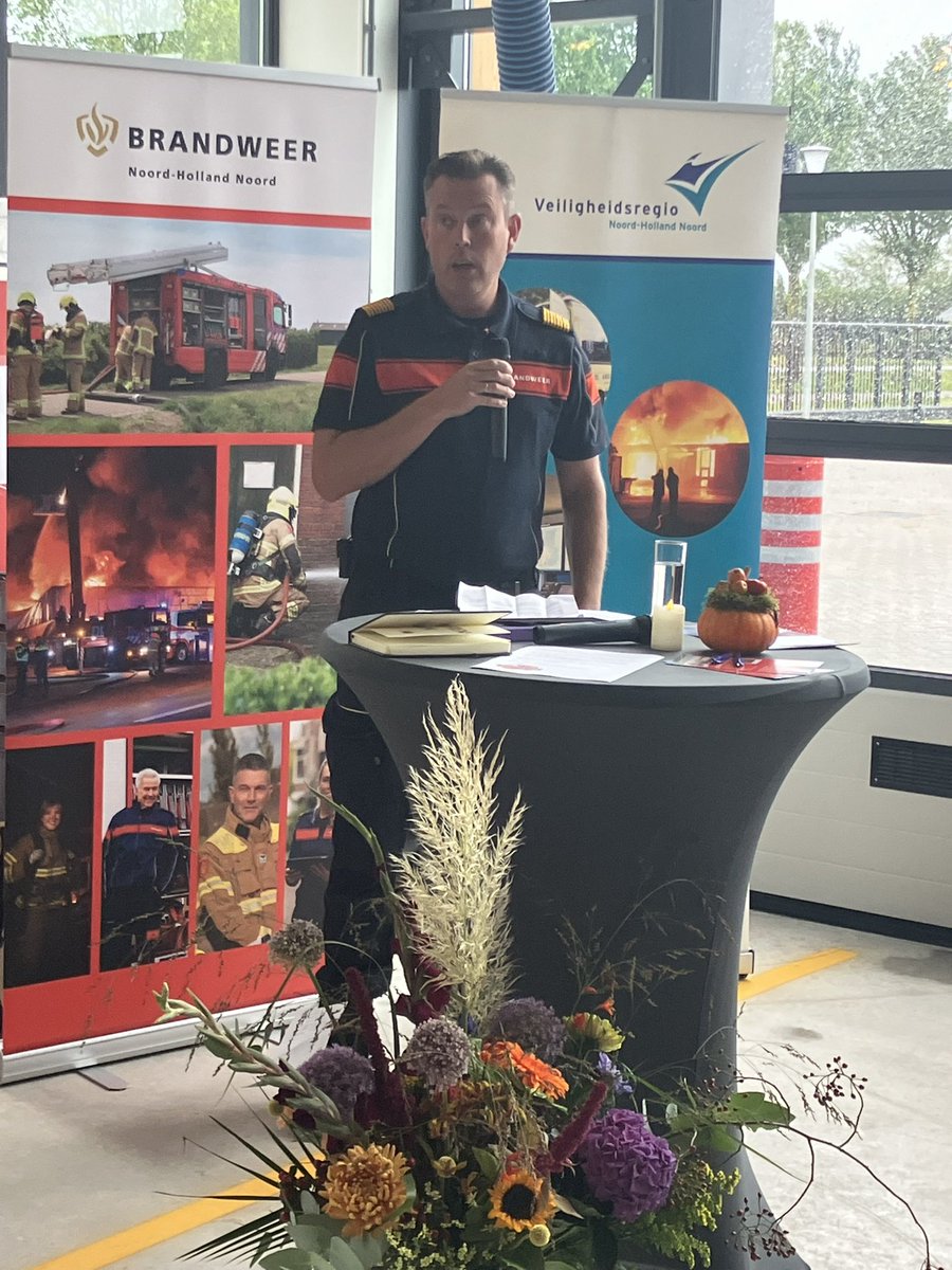 MostaphaNazih's tweet photo. Opening van nieuwe brandweerkazerne Dirkshorn gemeente Schagen/Noordkop in aanwezigheid van burgemeester Marjan van Kampen en postcommandant Dennis Roos. Trots op deze mooie nieuwe locatie en nieuwe TS, zodat aan een breed gebied brandweerzorg verleend kan worden.🙏🏻 https://t.co/WlUNIEIR8F