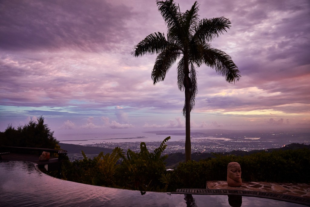 IslandOutpost Hotels tweet media