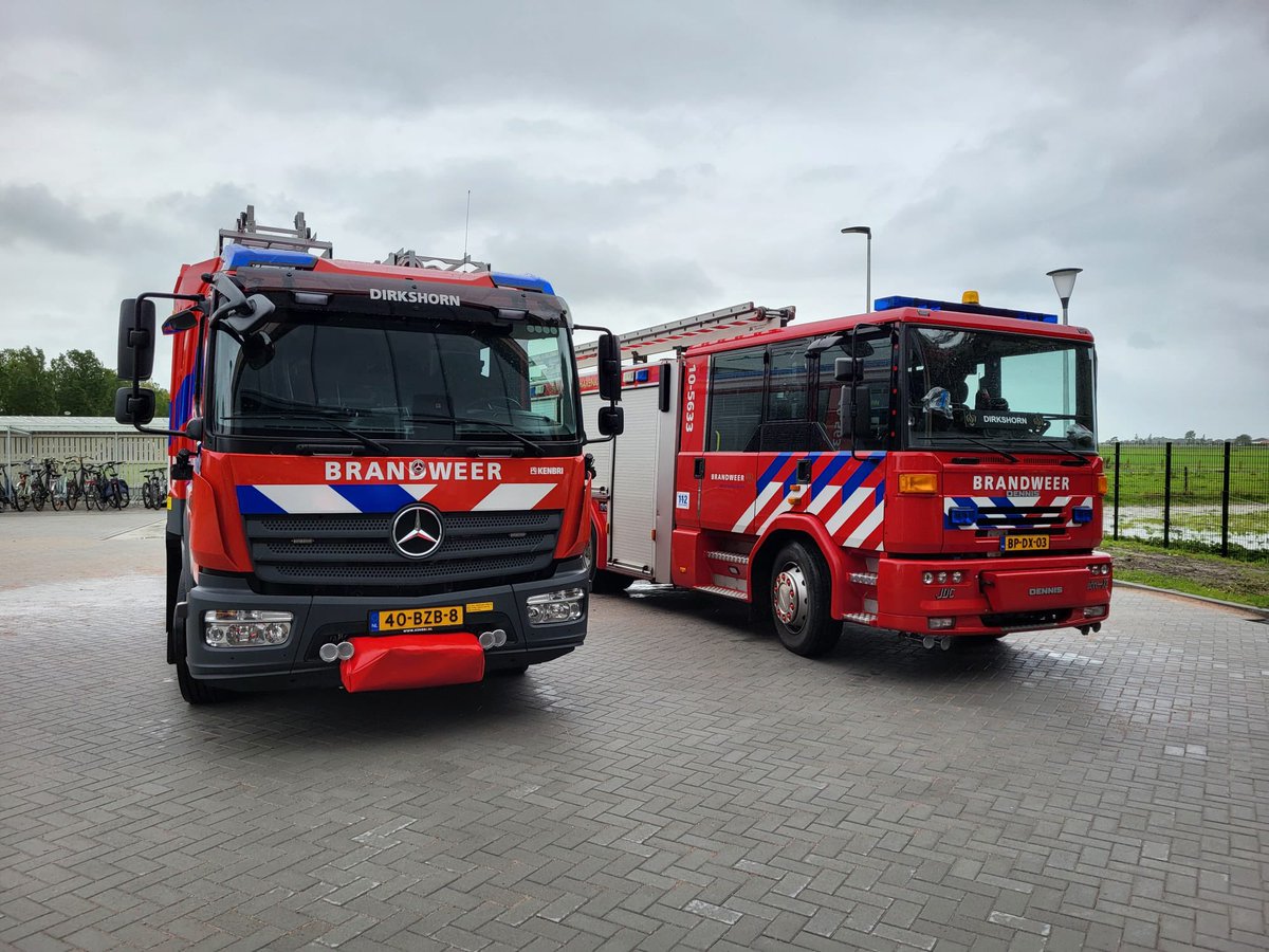 MostaphaNazih's tweet photo. Blij voor de vrijwilligers die een moderne en veilige locatie verdiend hebben om hun belangrijke maatschappelijke taak optimaal te kunnen uitoefenen.💪🏼🙏🏻
Mooie samenwerking tussen gemeente Schagen en Veiligheidregio NHN 👌🏻 https://t.co/WU1ICIQftM