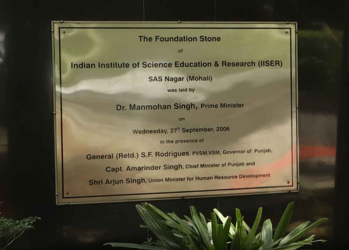IiserMohali's tweet photo. "I am delighted to be here today to lay the Foundation Stone for a new temple of learning in Punjab", said the then Prime Minister Dr. Manmohan Singh, 18 years ago. This stone is a seed that has turned into a fruit bearing tree of knowledge, with the motto - ज्ञानान्वेषम् https://t.co/48C5qm0KBs