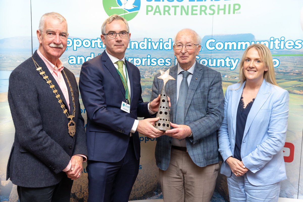 SligoLEADER's tweet photo. ๐ What a day! ๐
Our Community Showcase during #LocalDevelopmentWeek was a huge success! Thanks to everyone who attended & to our amazing community exhibitors. ๐
Hereโs a sneak peekโmore to come on Monday! https://t.co/xXzJH6JgQn