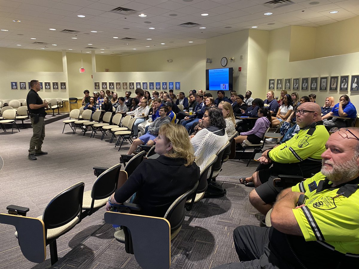 JWUPVDSAFETY's tweet image. Special thanks to @ProvidenceRIPD for conducting active threat training on campus today! #thinksafety #seesomethingsaysomething