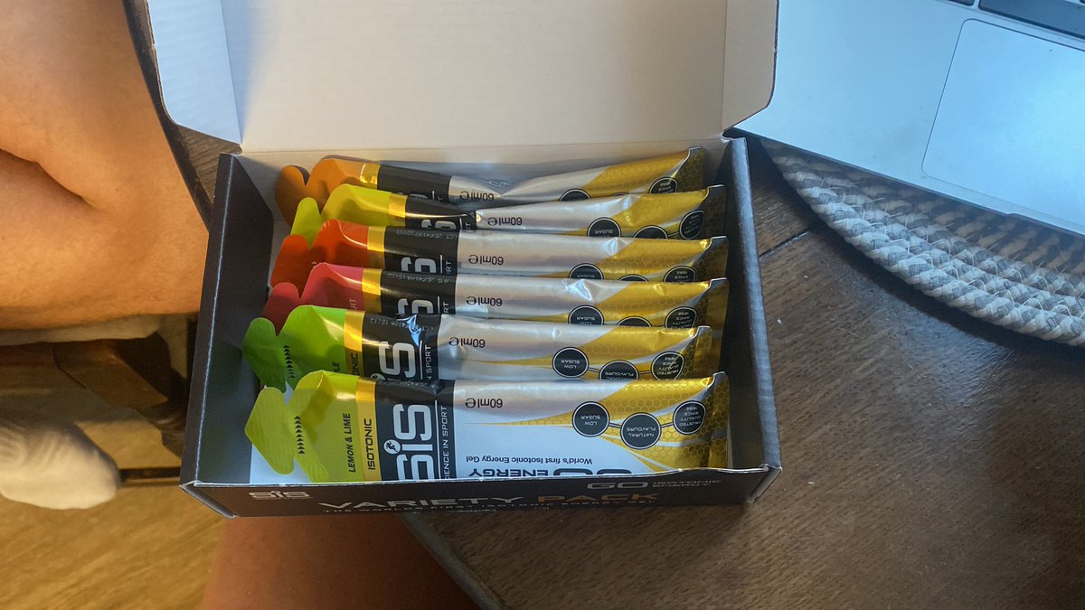 Lara Robinson tweet media