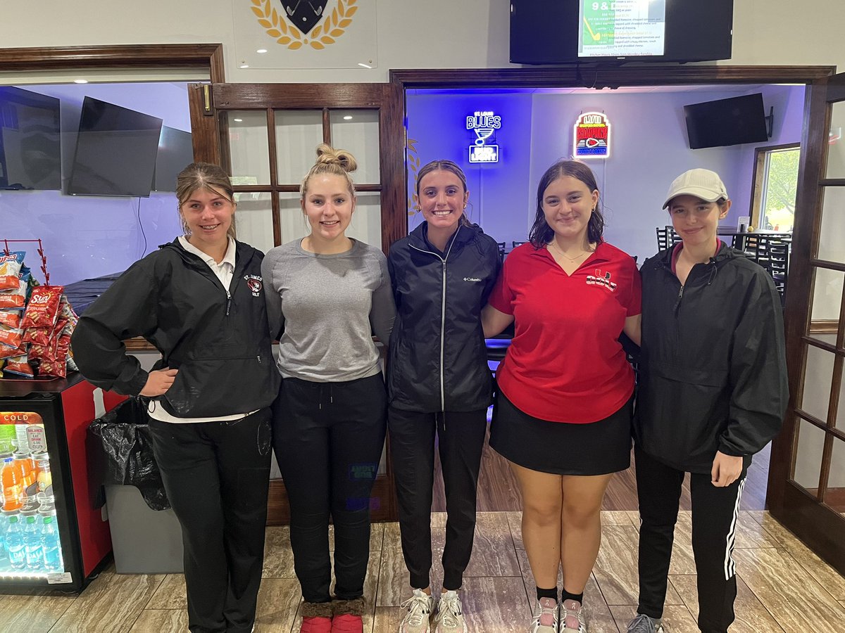 sullivaneagles's tweet photo. Great job by the Lady Eagles golf team of Lillie Craig, Kennedy Kloos, Izzy Peterson, and Claire Yoest representing SHS today in the FRC girls golf tournament.

Congratulations to Izzy Peterson on earning 2nd team All-Conference. https://t.co/aWaME2D94f