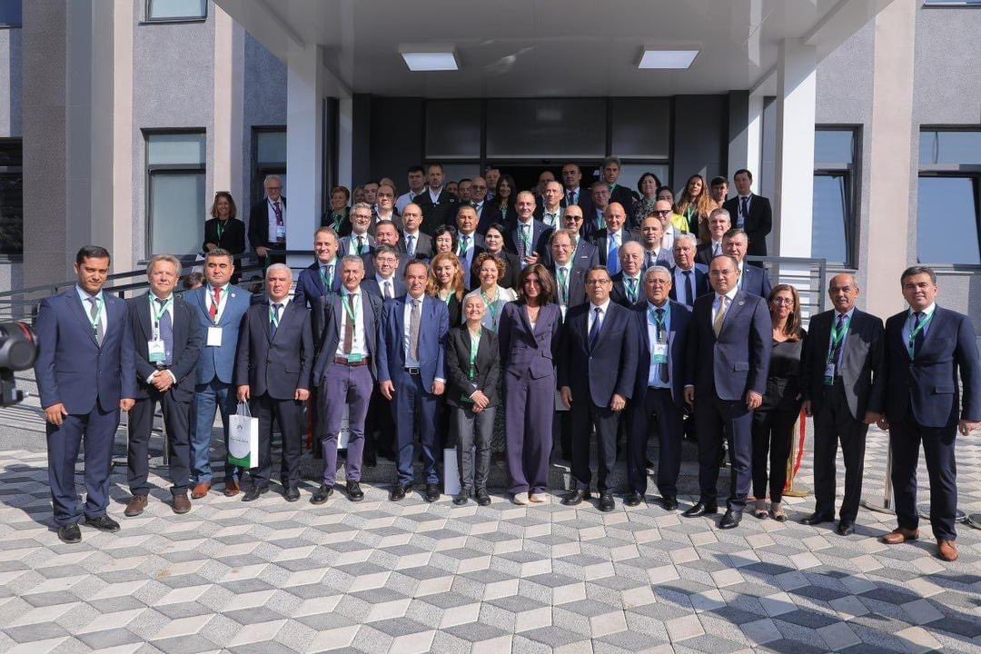 Visita del Ministro dell’Università e della Ricerca Anna Maria Bernini e Primo Forum italo-uzbeko dell’Istruzione Superiore a Tashkent con oltre 20 Università italiane (24 settembre). Grande impulso alla cooperazione scientifica tra i due Paesi.