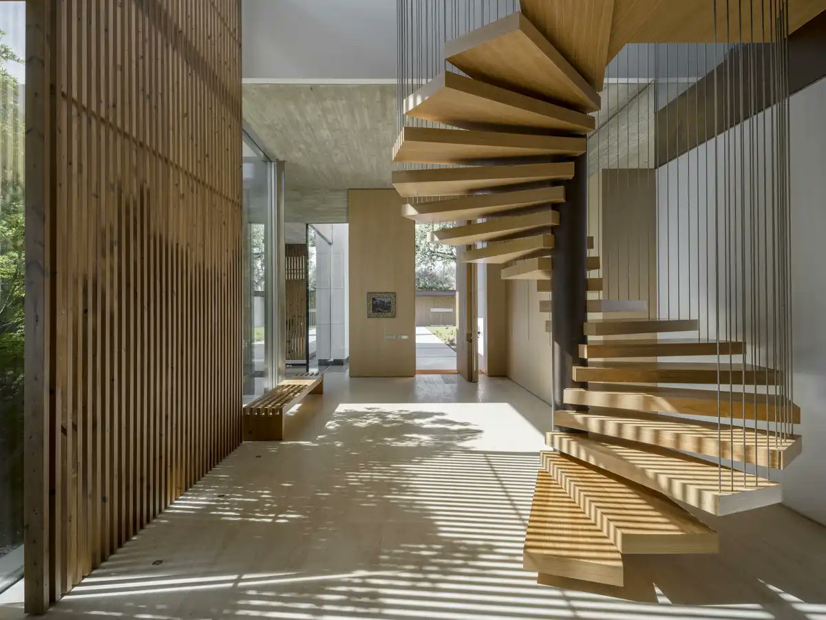 e_architect's tweet photo. La Moraleja Residence by Bueso-Inchausti & Rein Arquitectos in Madrid creates a tranquil and elegant space:
https://t.co/hn7YzJGc5I
#Madrid #Spain #SpanishHome #MadridProperty https://t.co/ertrqIIbYj
