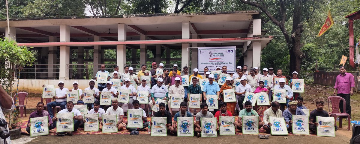 Mahalaxmi_MCL's tweet photo. Under the #SwachhataHiSewa2024" campaign, a Cleanliness Drive was held at Jhadeshwar Temple, Hemgir, on #WorldTourismDay. Jute bags were distributed to promote reducing single-use plastics.
#SwachhBharatMission #SwachhBharatDiwas #SwabhhavSwachhata #SanskaarSwachhata #SHS2024 https://t.co/ctHD8NVaK2