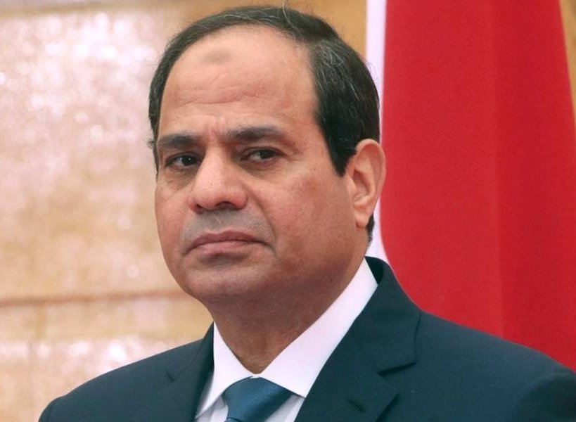 shirinarafah's tweet photo. سواء كنت مؤيدا .. أم معارضا
يجب أن تعلم وتوقن
 أن #السيسي كحاكم مصري، قطعًا سيدخل التاريخ
بل، وسيتوقف المؤرخون طويلا أمام فترته الرئاسية.. وستُكتب عنه مجلدات، وتُفرد له الأبحاث والدراسات 
في مقالي الجديد، سنتعرف على واحد من تلك الأسباب، التي سيدخل بها السيسي التاريخ
سرد مهم 👇 https://t.co/SH8hkpS9sp