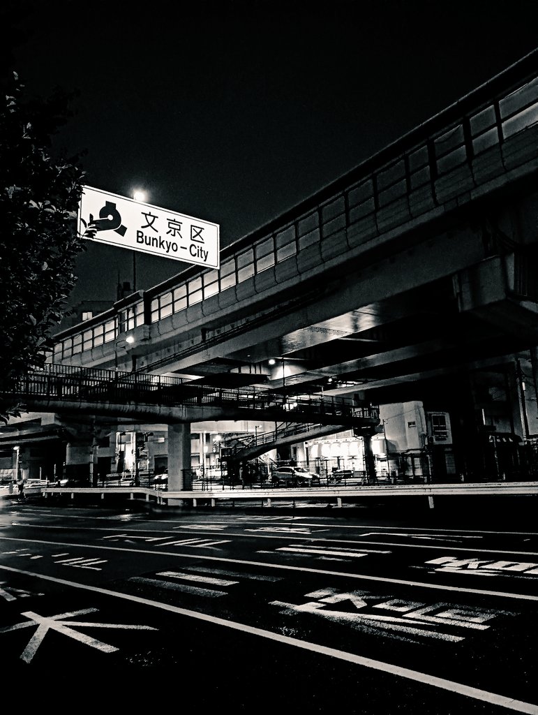 4357koumei's tweet photo. #am_I_really_alive?
#do_you_feel_alive?
#get_lost
#雑司が谷 https://t.co/mhzNAFI0yw