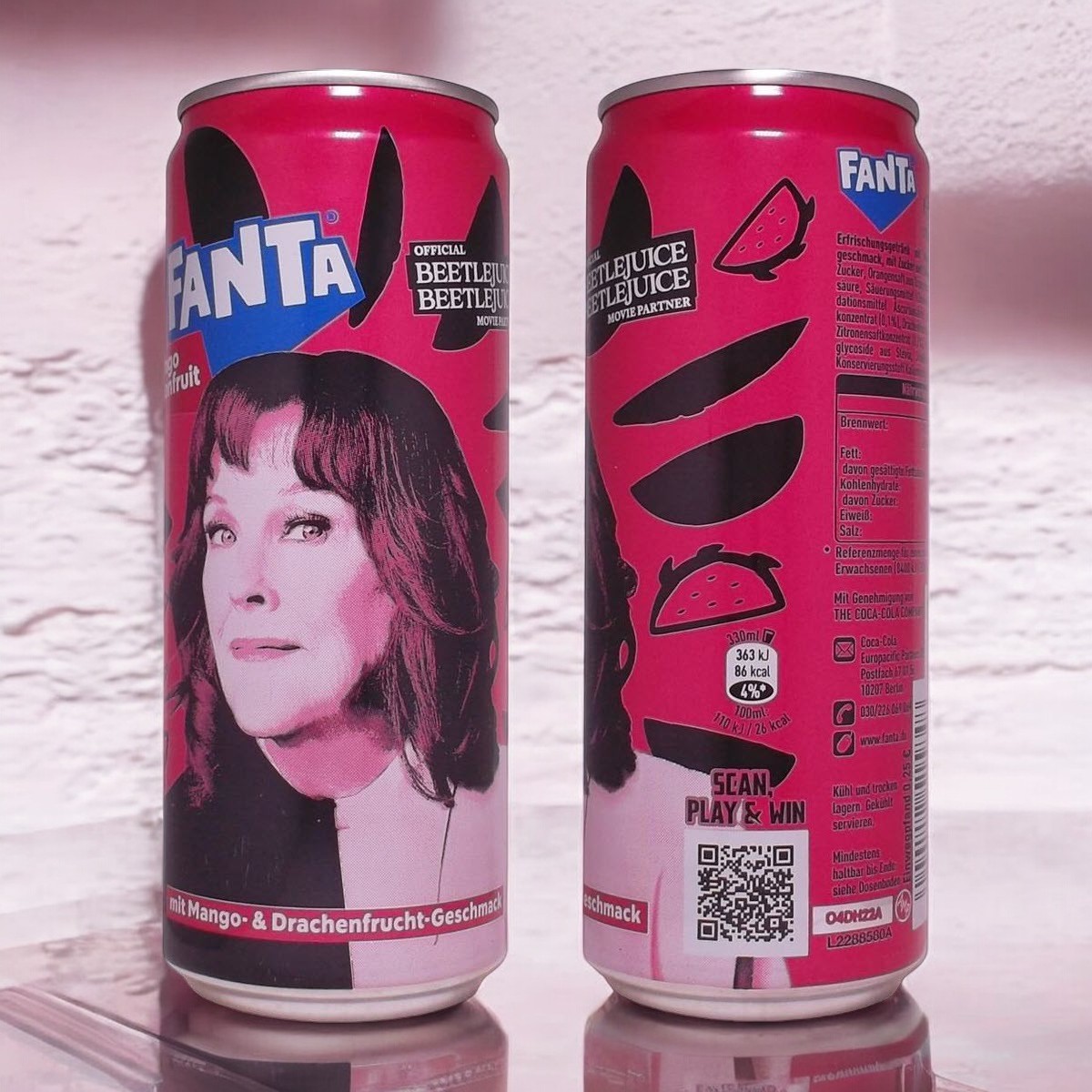 CanMuseum's tweet photo. BEETLEJUICE BEETLEJUICE/MANGO-DRAGONFRUIT/DELIA DEETZ/CATHERINE O`HARA - Germany 2024
330mL Aluminum Tab top - Added by cc-um
https://t.co/hq25bXpvHj
#canmuseum #cancollector #cancollection #sodacans #soda #BeetlejuiceBeetlejuice #beetlejuice #fanta #catherineohara #deliadeetz https://t.co/GtxJo3JDte