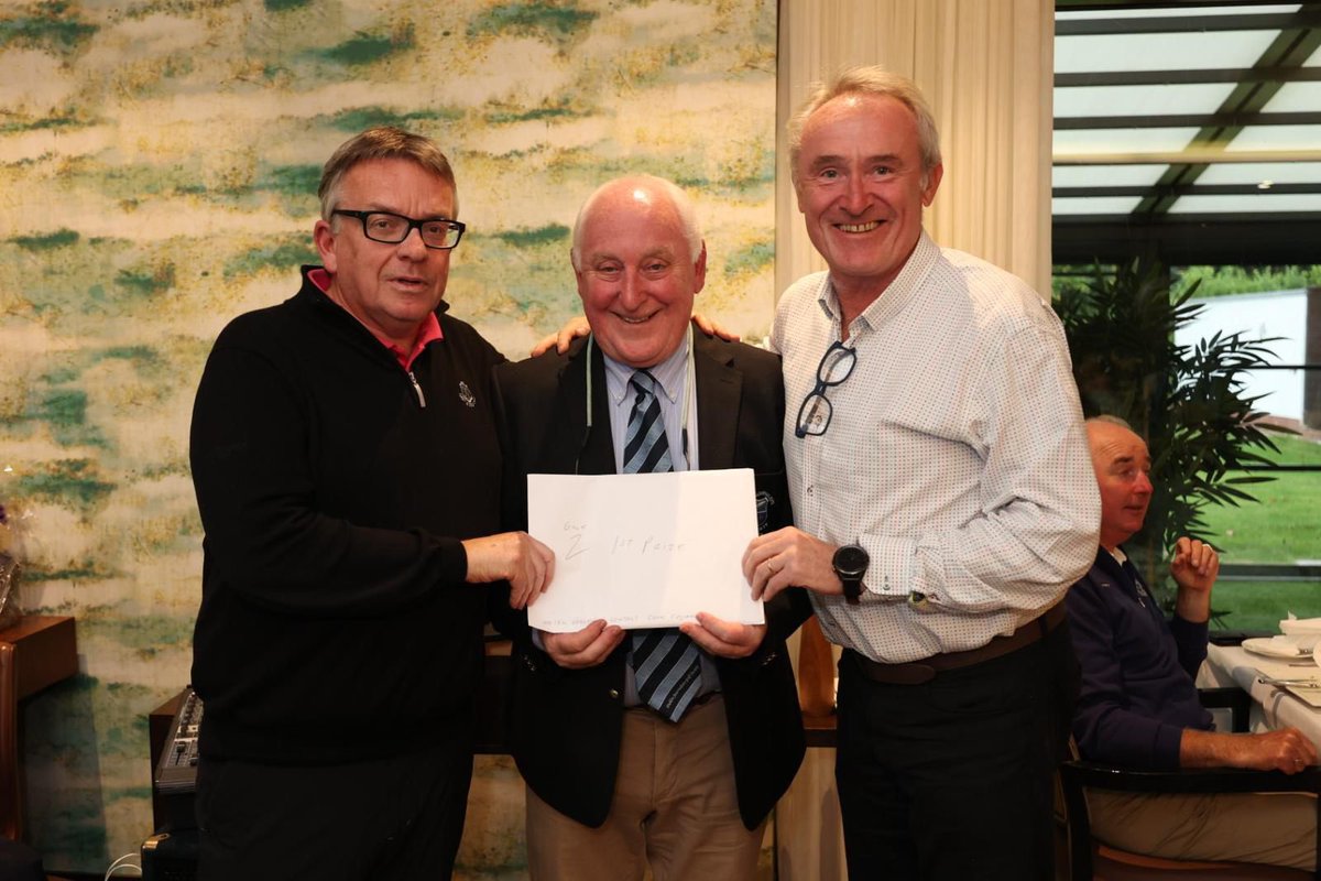 DublinJournosGS's tweet photo. Some photos from our Charity Day on Monday featuring @HUGGIreland CEO Fiona Tuomey, our treasurer Gerry McCarthy, Captain Roddy Hyland with winners Leonard Ryan and Mark O’Meara and honorary secretary Philip Quinn. https://t.co/cWNXPUJXxC