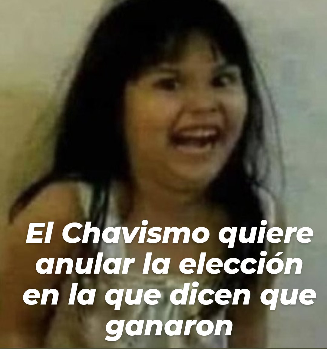 Carlosluisd1's tweet photo. Buen viernes mis amigos, solo paso por acá para recordarles que... 

María Corina hizo MIERDA al Chavismo y no saben que hacer... 

Trajeron a Hackers Chinos para falsificar las actas y no pudieron.. 

😂😂😂😂😂😂😂😂 https://t.co/98oELMt4u6