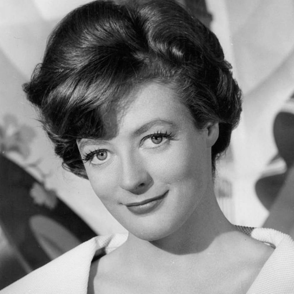 fedeebongiorno's tweet photo. 🕊️ La icónica actriz Maggie Smith, mundialmente conocida por sus personajes en “Harry Potter” y “Downton Abbey”, falleció a los 89 años https://t.co/ijwbhPRFA2