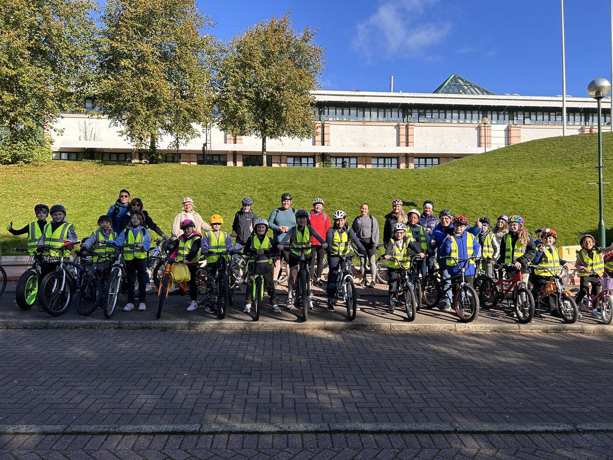 We had a brilliant time at our first HSA Community Cycling event today. Well done to all of our children and families for taking part. Watch this space for more events to come…hopefully with more weather like today! 🚲☀️