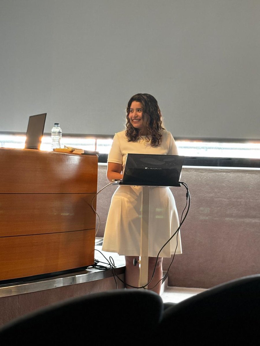 Congratulations Dra. Hylenne Bojorges <a href="/bhylenne/">Hylenne</a> for your successful #PhD thesis defense on the #Biorrefinery of #brownalgae towards #novel #sustainable and #functional ingredients.

We're so proud of you! 🎓📃🎉

<a href="/iata_csic/">IATA CSIC</a> <a href="/UPV/">Universitat Politècnica de València</a>