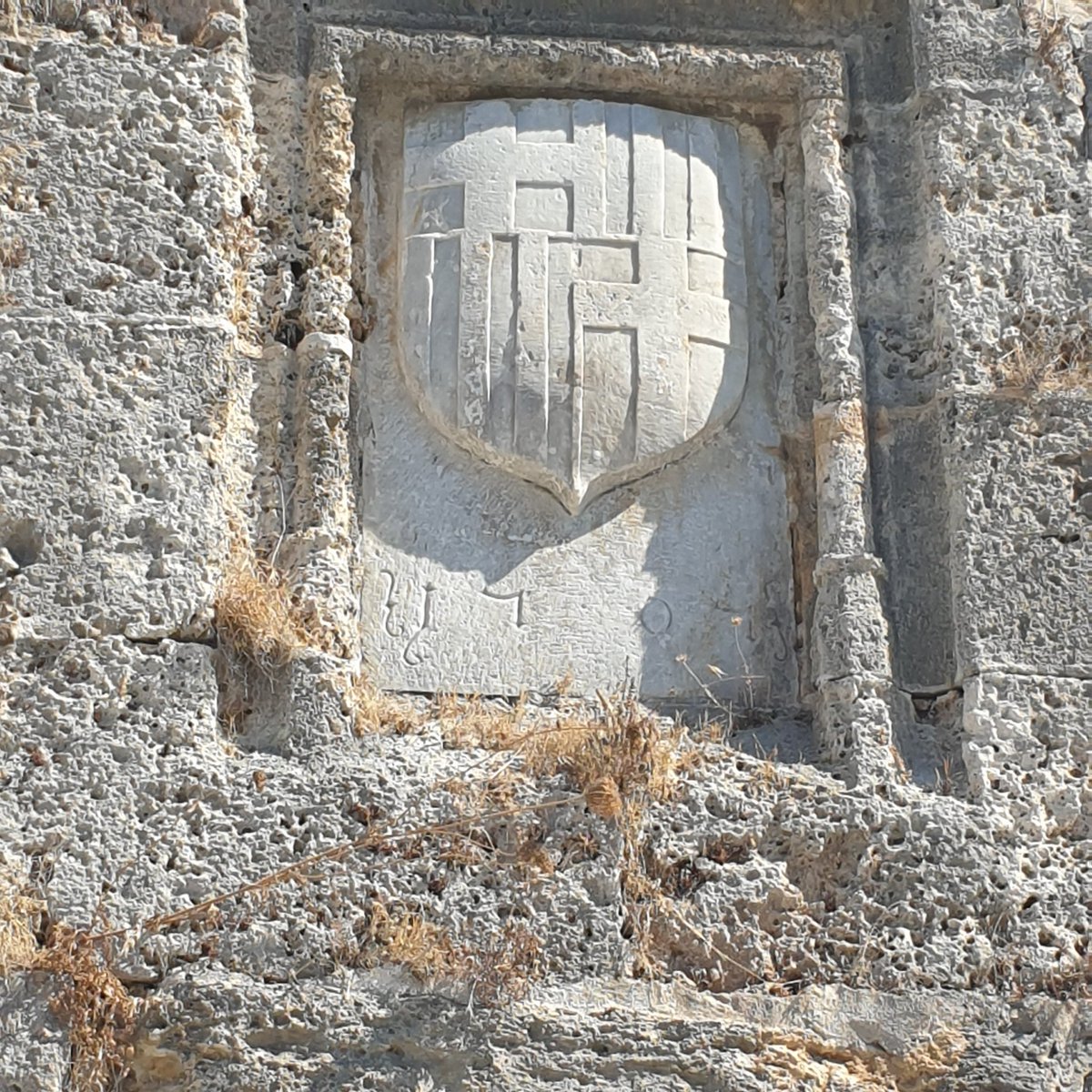 LordChislehurst's tweet photo. @andrewdbuck on the side of a huge Knights of St John Castle in Kos, assume it ties up with the local history. Just a shame the castle is currently closed for refurb. https://t.co/pnU6KibEx9