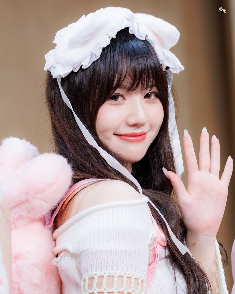 luvWhitePeace's tweet photo. 240921

せりにゃん☺👋💕

#메이딘 #MADEIN #メイディン
#세리나 #SERINA #セリナ https://t.co/Q0ORkOo7p6