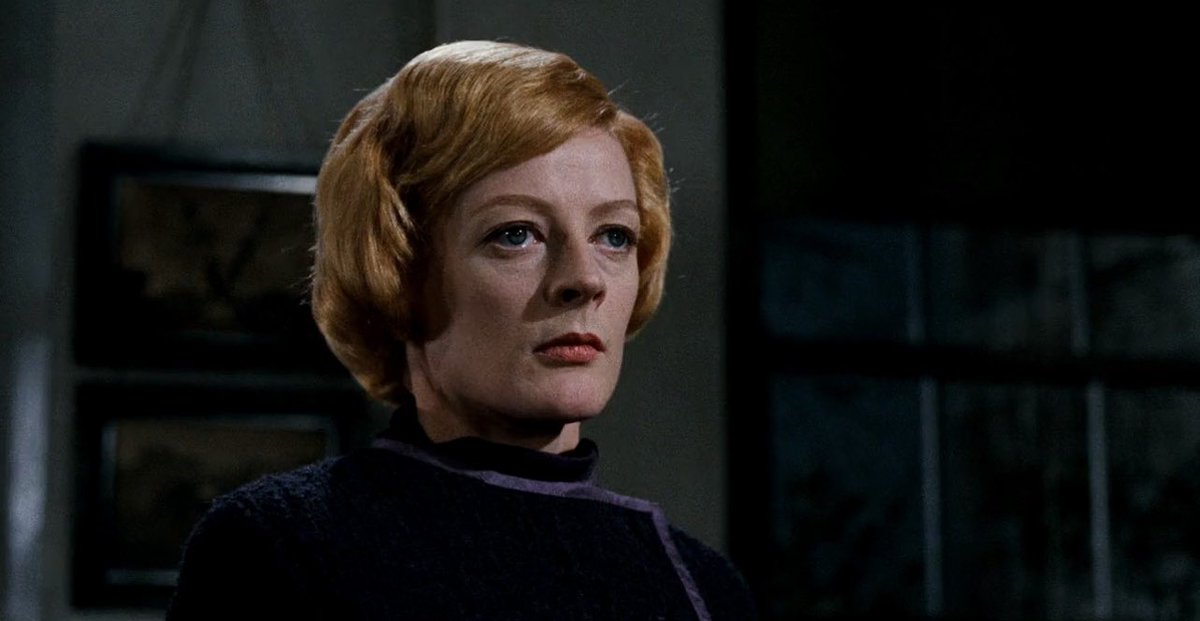 miguelaraizac's tweet image. Maggie Smith, leyenda del cine y televisión, acaba de fallecer. Una pérdida increíble. Sin duda de las mejores actrices de la historia. QEPD 🤍