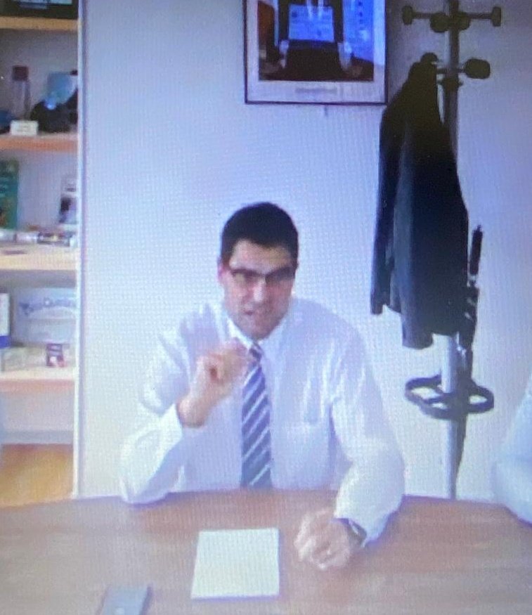 patrice_gros's tweet photo. #Direct en #Isère - Près de 200 #maires réunis cet après-midi en visioconférence pour échanger sur l'#accompagnement des élèves en situation de #handicap afin de viser leur autonomie.
Merci aux #élus pour leur engagement au profit de la #jeunesse. 
@HeleneInsel
@acgrenoble https://t.co/j261SJg4U0