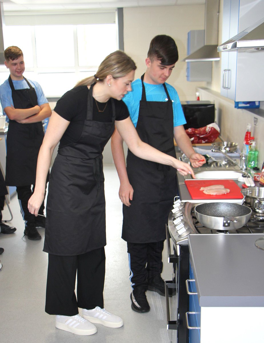 Our brand new Home Economics room is up and running with 1st Yrs and TYs learning important life skills with Ms Woulfe👌👌