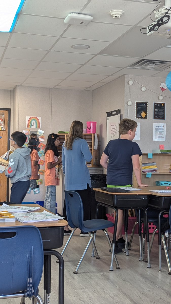 Howard B Thomas - Mrs. Lewis tweet media