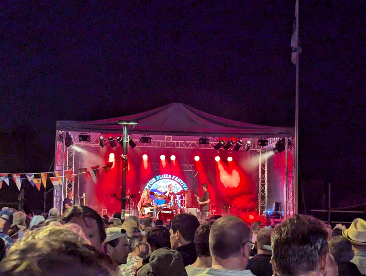 ArfHighway's tweet photo. We were delighted to be appointed as the Upton Blues Festival’s event traffic management contractor again. As always, the festival’s popularity remained undiminished, attracting thousands of visitors while they were all able to enjoy the event safely and securely. https://t.co/sNTkLfkmXr
