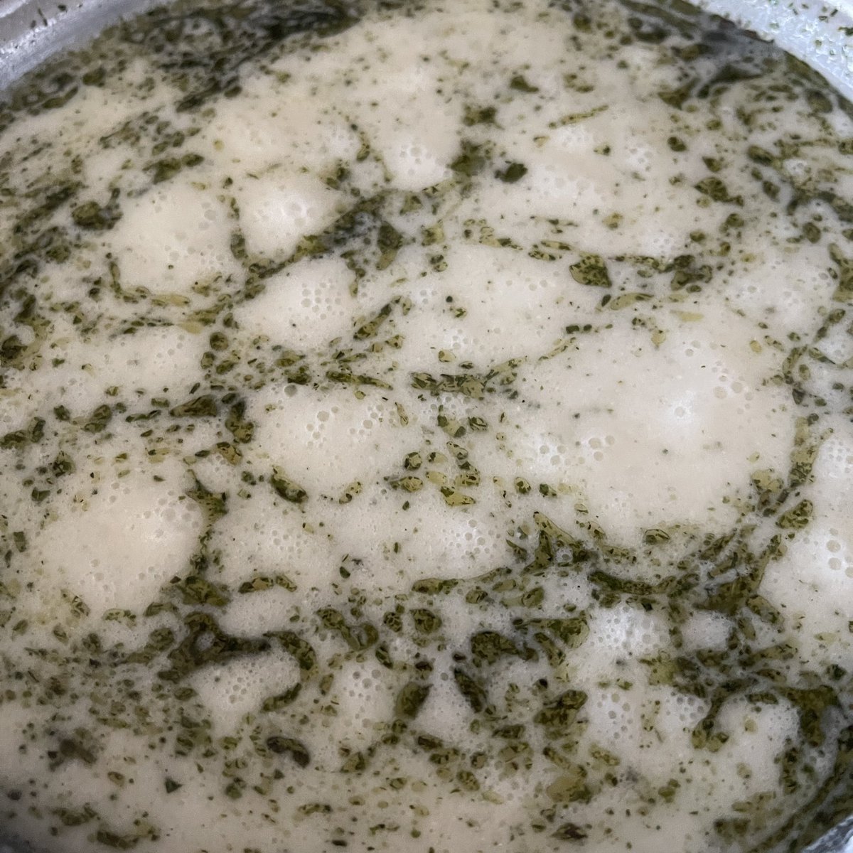 sblzdmr's tweet image. #tespit
#kesinbilgi 
#çorba 

Zeytinyağı gibi üste çıkabilmek, bir zeka belirtisidir.