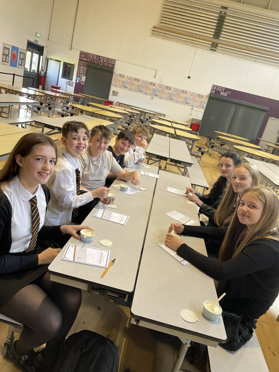 🖤Kinglass House🖤 tweet media