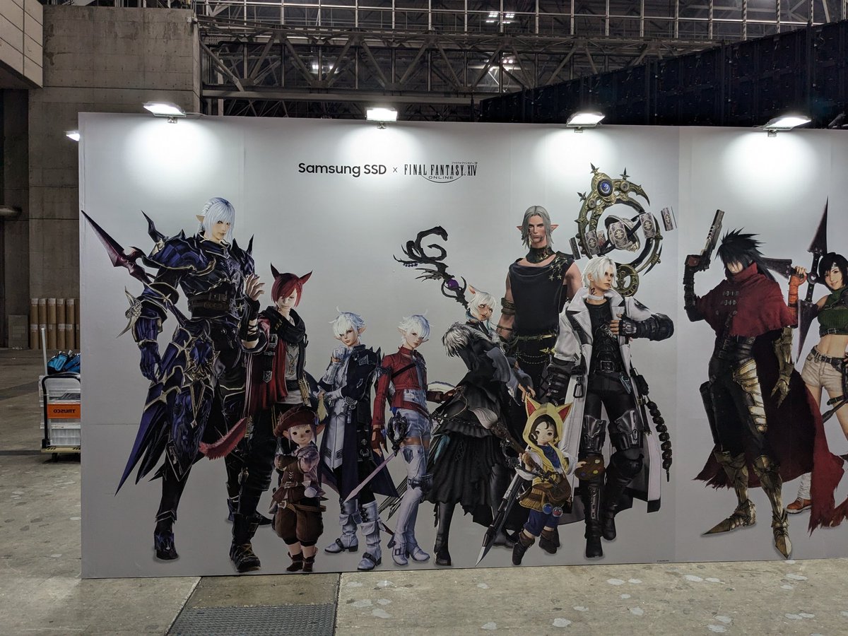 Highlight of TGS so far: meeting <a href="/BuccoRoth/">Toshio Murouchi (インドア)</a> at the Square Enix booth. FFXIV is a huge reason why I moved to Japan for studies, so it was a great honor to meet him. Thanks for all your hard work! 写真を撮ってありがとうございました！🥺❤️ #tgs2024
