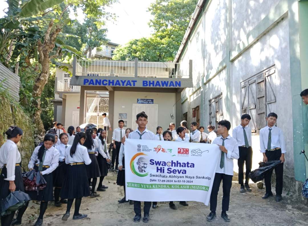 KolasibNyk's tweet photo. Activities organised  on 27.09.2024 under Swachhta hi seva campaign
@kolasibNyk
#NYKSINDIA https://t.co/CBrDz6KkSL