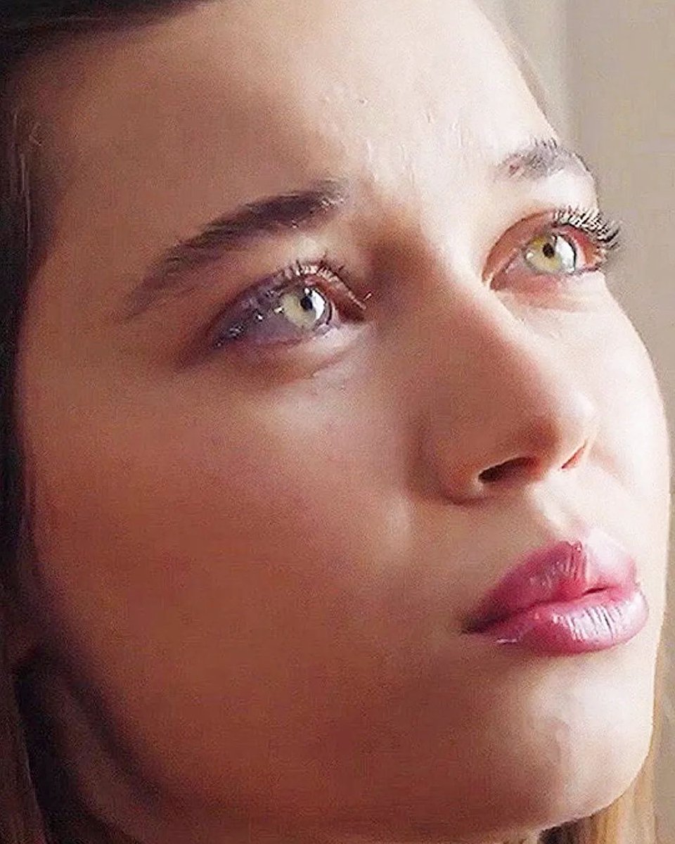 busrammostbeau's tweet photo. #afrasaraçoğlu #YaliÇapkını https://t.co/9IclIvuq64