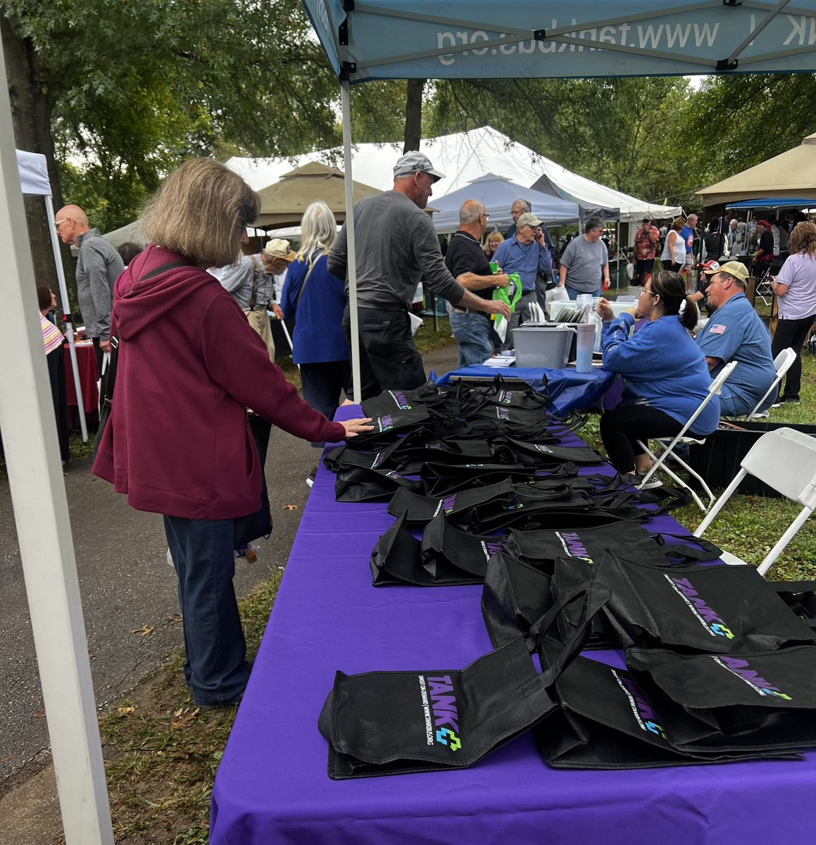 tankbus's tweet image. This week, our TANK+ team attended the Campbell County Senior Picnic at Pendry Park to spread the word about microtransit in their communities! This service is allowing more seniors to gain mobility independence in their day-to-day lives! #TANKPlus #SeniorPicnic #CampbellCountyKY