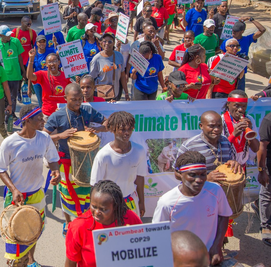 EducationEI's tweet photo. Drumbeat Towards #COP29 

With one voice, we marched for a #COP29 that brings real progress for Africa. We stand firmly behind solutions that address African needs, safeguard our environment, and secure a sustainable path for coming generation.

@LCOYKenya2024 https://t.co/shH8a2xqK4