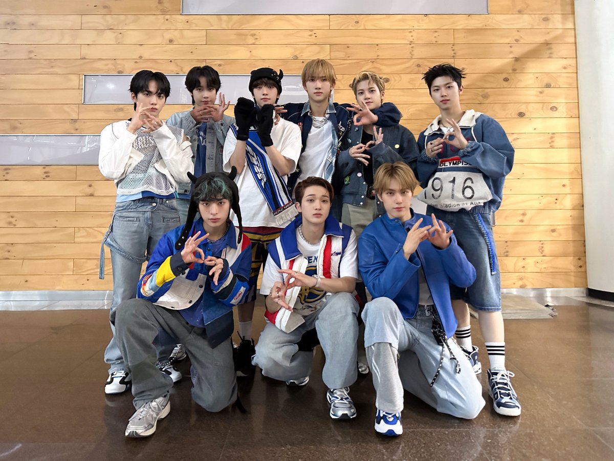 xikers_official's tweet photo. [👀] 240927 #뮤직뱅크

#Bittersweet #비터스위트
#HOUSE_OF_TRICKY #WATCH_OUT 
#Hi_kers👋 #xikers #싸이커스 https://t.co/yIq5NkXF68