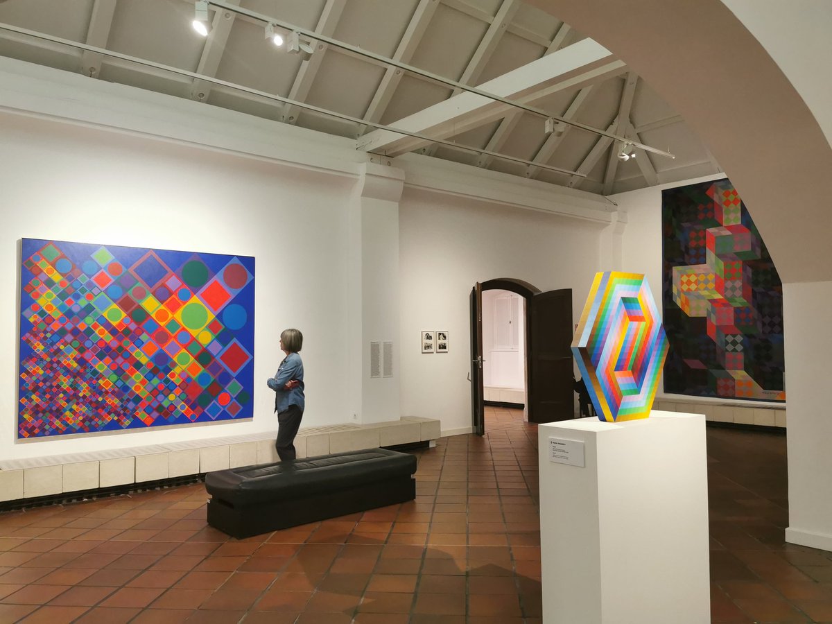 ErikaPolyk's tweet photo. 💞 Vasarely Múzeum 💞 Budapest, Óbuda ☮️ I Declare World Peace! #IDWP #Budapest #Hungary #vasarely #muzeum #optika #geometria #óbuda https://t.co/judhuArJME