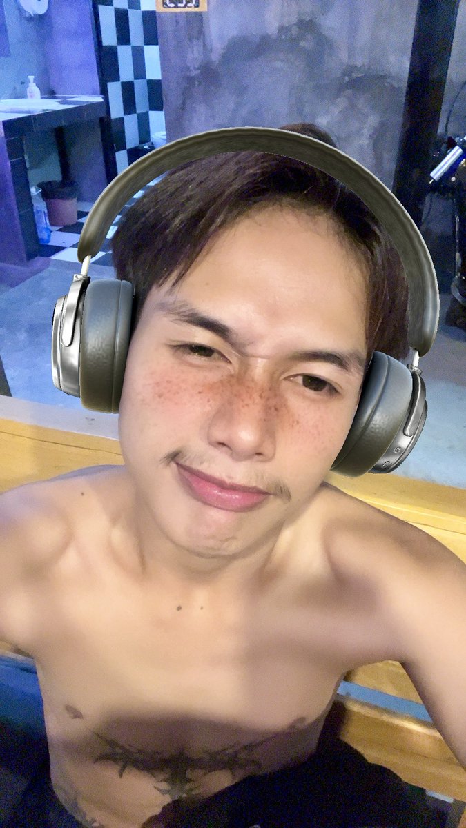 Bell20050's tweet photo. #สมุทปราการ  เจอเลยย https://t.co/D52xXXerYL
