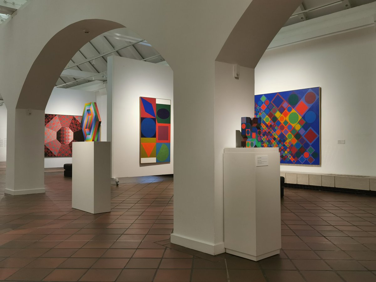 ErikaPolyk's tweet photo. 💞 Vasarely Múzeum 💞 Budapest, Óbuda ☮️ I Declare World Peace! #IDWP #Budapest #Hungary #vasarely #muzeum #optika #geometria #óbuda https://t.co/judhuArJME