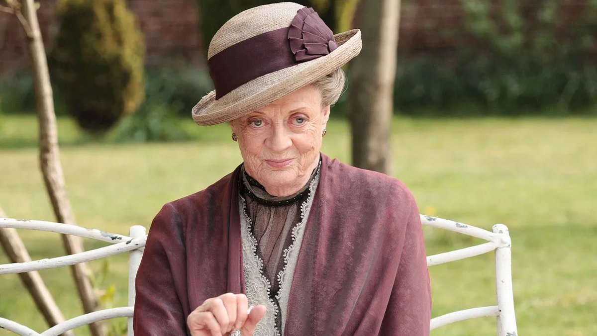 heinowpy's tweet photo. VARITAS AL CIELO🪄
La mejor profesora que tuvo Hogwarts acaba de partir, #MaggieSmith falleció a sus 89 años😔
#HEiNow https://t.co/9eiRxoa5cX