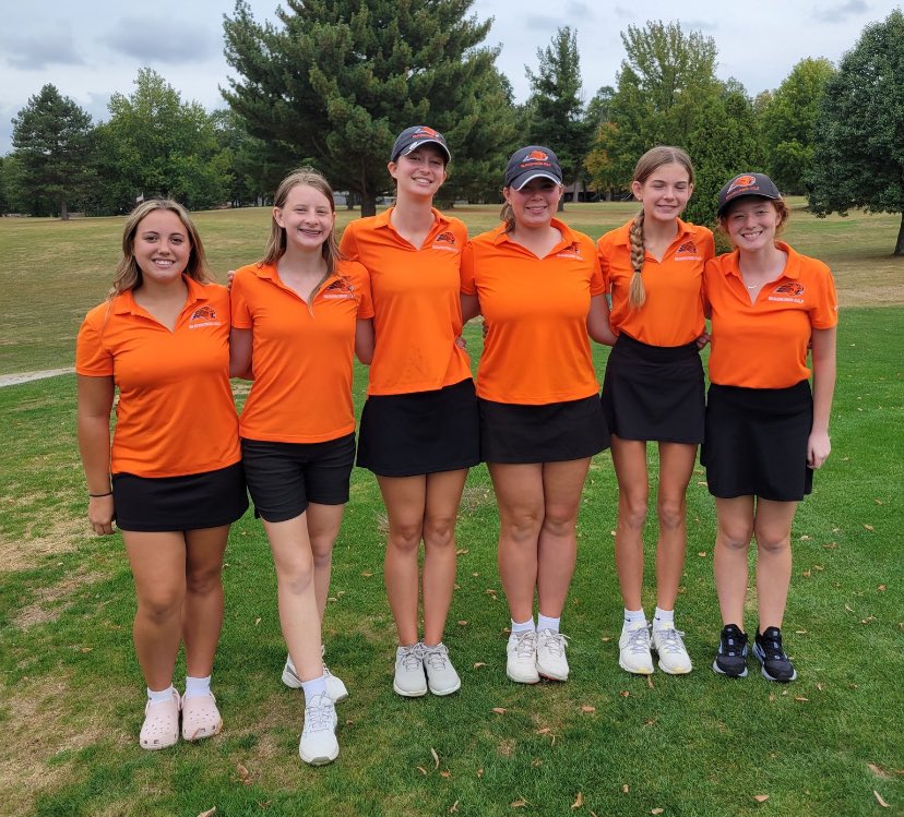 MiamiValleyGolf's tweet photo. The #RoadtoState is underway - we've got some results to share with you.
The teams qualifying for Girls Districts following #SWOhio Division 1 Sectionals in Xenia are Centerville (1st Place), Bellbrook, Beavercreek, and Tippecanoe.
Congrats to all-see you at Districts⛳️ https://t.co/nADn1ljr8W