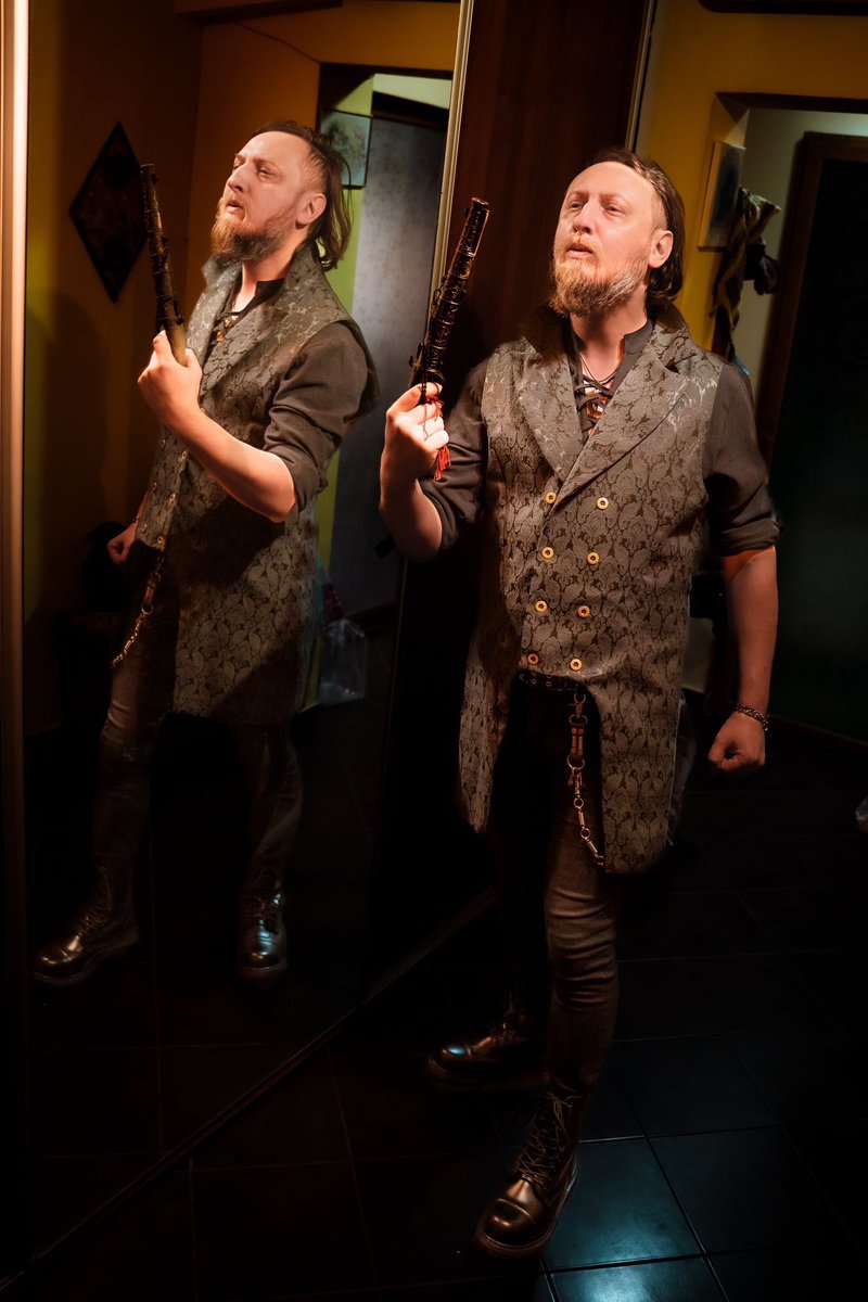 Afișul pentru Cluj e gata! 
9 Noiembrie Flying Circus
Open doors ora 19:00
#concert #cluj #flyingcircus #ambilet #vathos #metal #METALBUILD #MetalHead #postblackmetal #rock