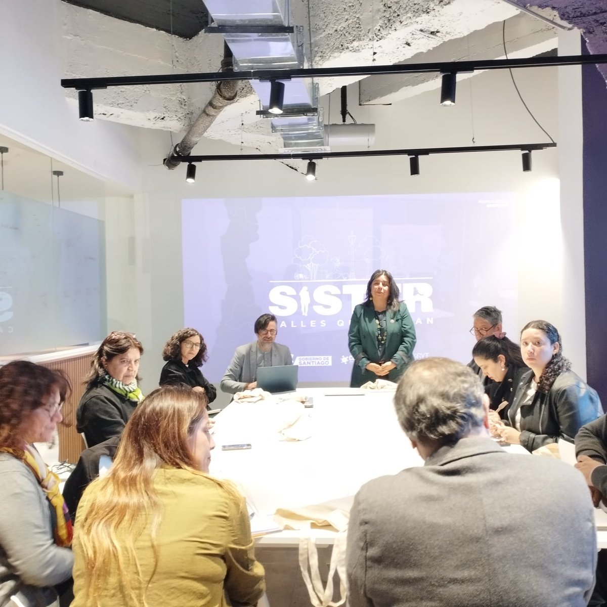 Observatorio de Ciudades UC tweet media