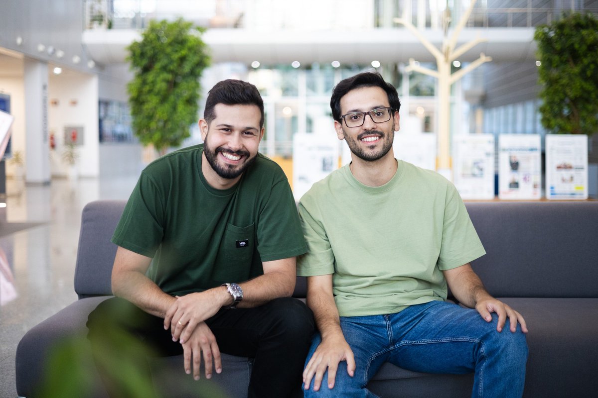 Regressou o Humor À Primeira Vista, agora semanalmente e com algumas novidades

Esta semana conversei com o <a href="/Rui_Mirama/">Rui Mirama</a> sobre os premiados nos Emmys 2024

E como amanhã se estreia no palco do Campo Pequeno, a Mariana Cabral (Bumba na Fofinha) passou pela primeira vez no podcast