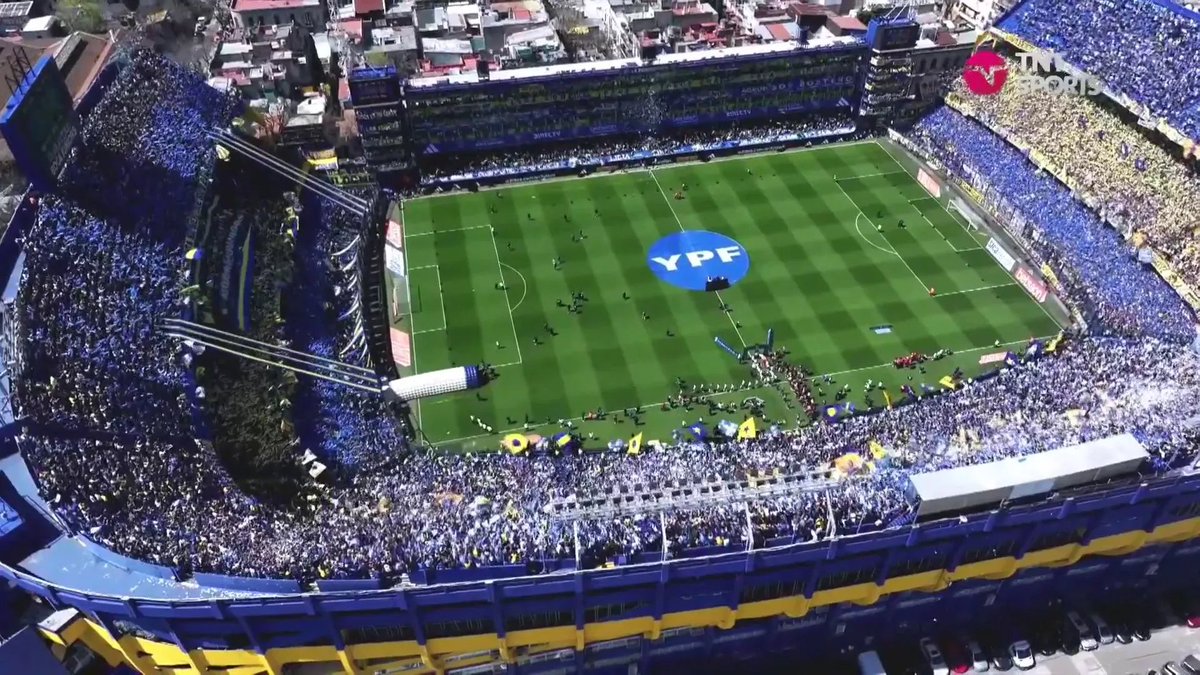 Med4lcode's tweet photo. Milei es un burro y la pobreza de Argentina es en parte su culpa, pero también hay un problema de fondo ... Prioridades gente, Prioridades.
#BocaRiver #RiverColoColo
#TodaDeMilei https://t.co/XCrPfx8dwa