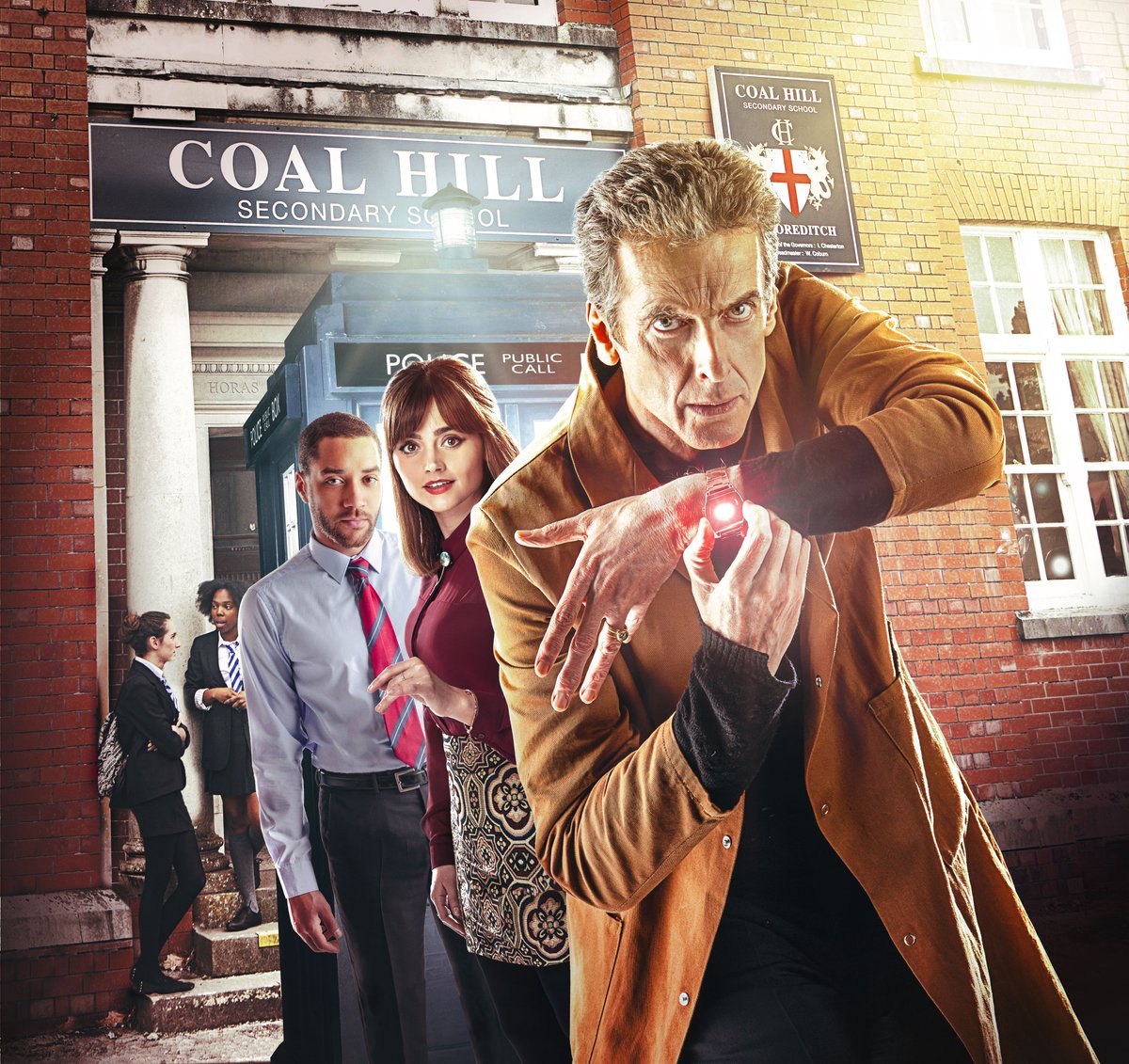 brinatello's tweet photo. #FlashbackFriday (Sept. 27, 2014): The #DoctorWho episode, #TheCaretaker, aired. The #TwelfthDoctor (#PeterCapaldi) finally meets #ClaraOswald's (@Jenna_Coleman_) 'date guy' #DannyPink (@theblackpaddy) at Coal Hill while looking for a #SkovoxBlitzer. 📸: #AdrianRogers/#LeeJohnson https://t.co/KkSXQcpkLJ