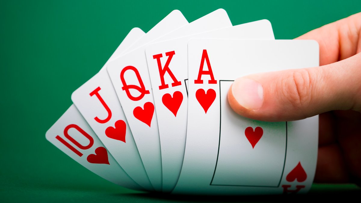 Rummy_Gamez's tweet photo. "The right card in the wrong place can change the Game"  Whatever rummy you play, re-live the same joy online at Rummygamez - No. 1 Online Rummy Game. 🤠Play Now => https://t.co/riutw9xlJs https://t.co/HwyKXoI6No