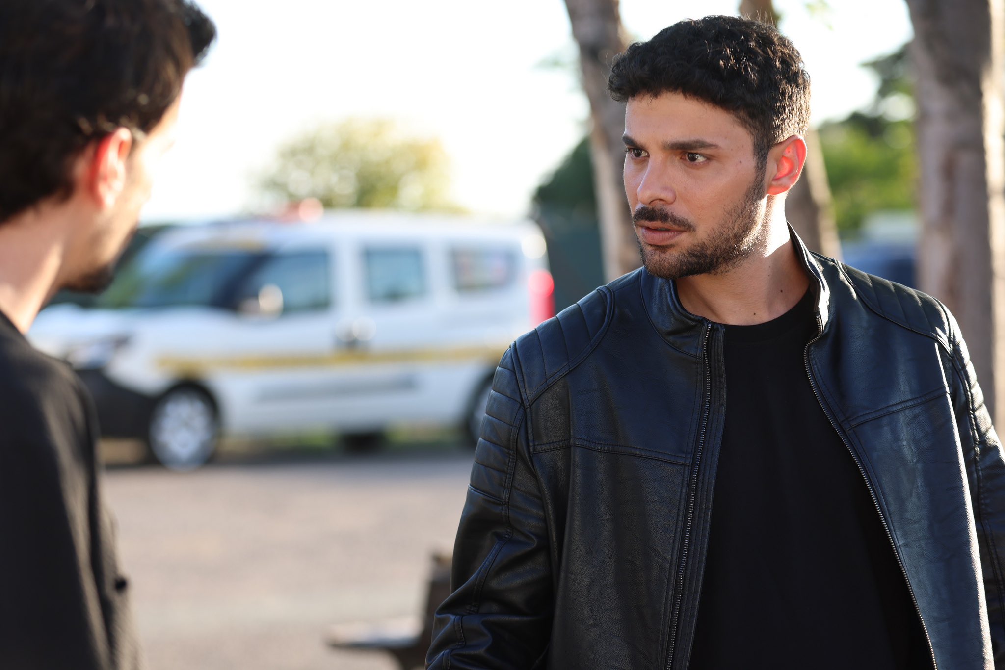 GYfRn5OXcAAL7GF?format=jpg&name=large